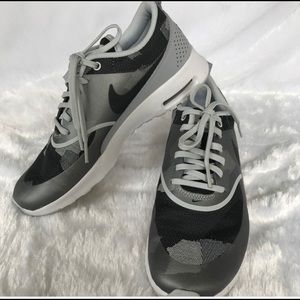 Nike Air Max Thea Silver & Camo